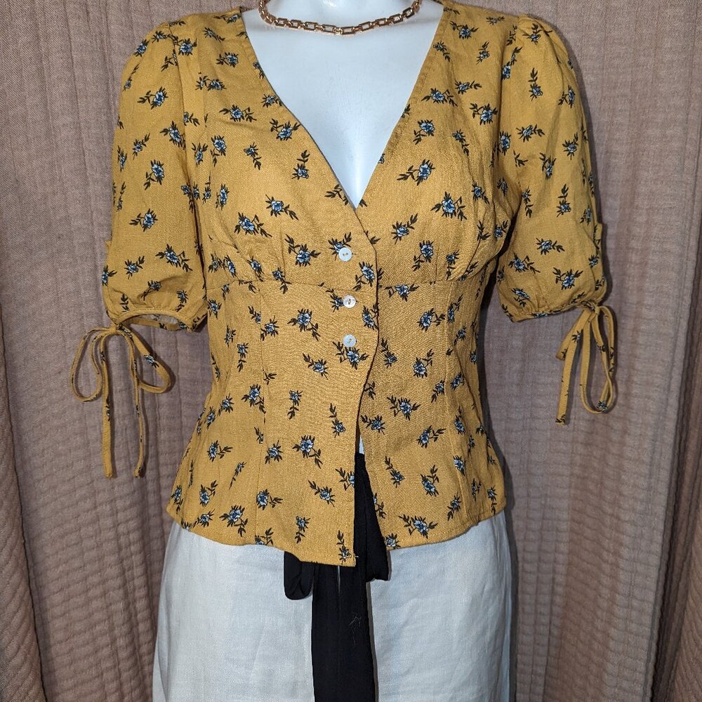 Super cute country top